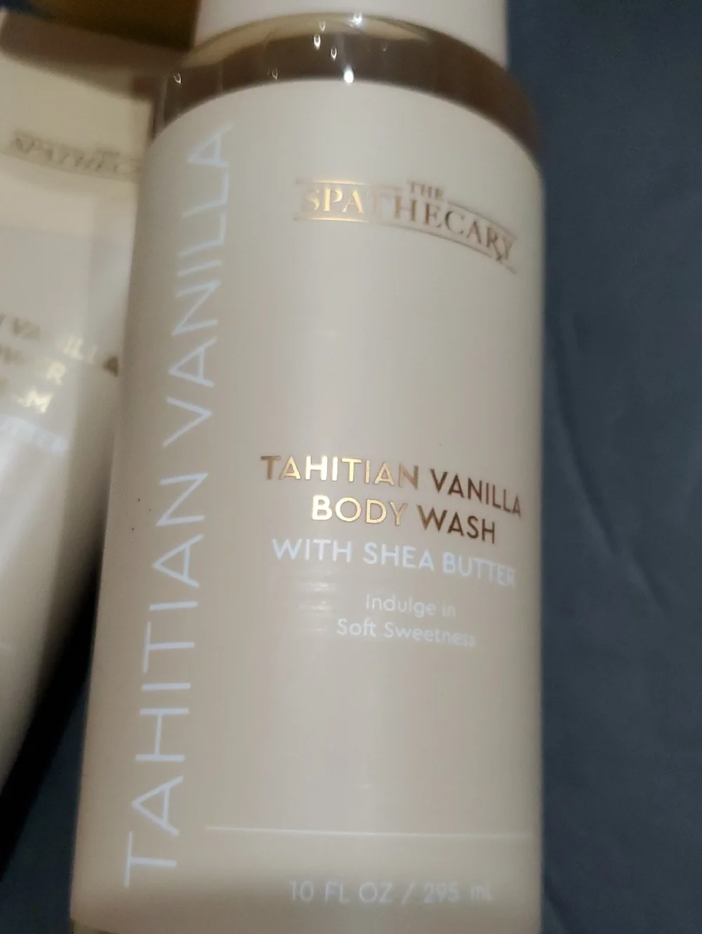 2 piece Tahitian‎ Vanilla shea butter infused bath and body shower skin care set